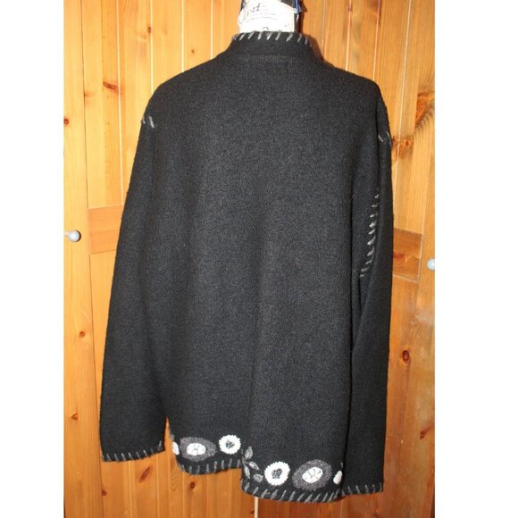 Sarah Spencer Woman 100% Wool Cardigan with Yarn Embellishment Plus 3X - Picture 3 of 11